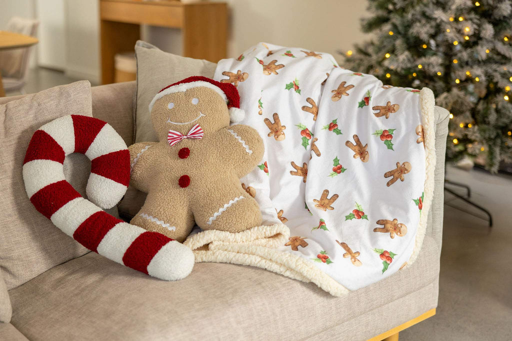 christmas cushions and blankets