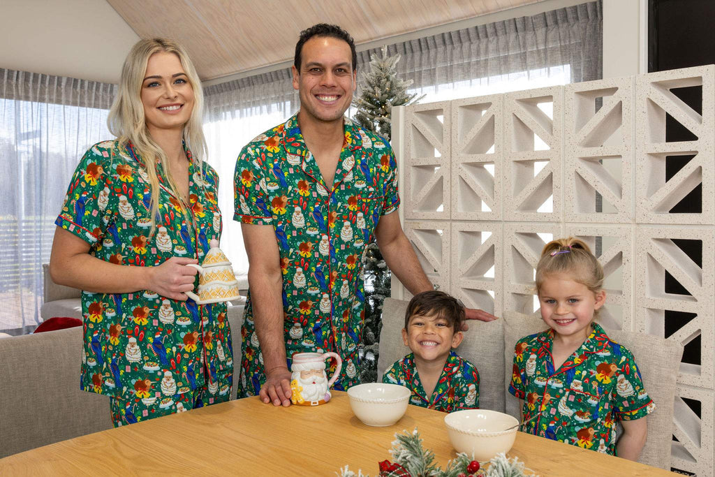 matching family christmas pjs