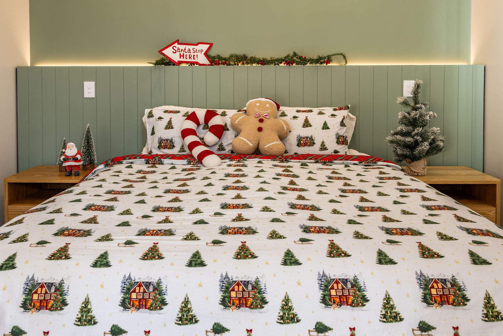 Snowy Christmas Cabin Duvet Set